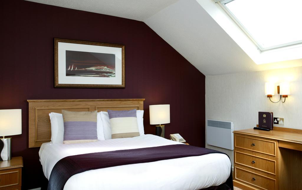 Abbey Hotel Golf & Spa Redditch Exterior photo